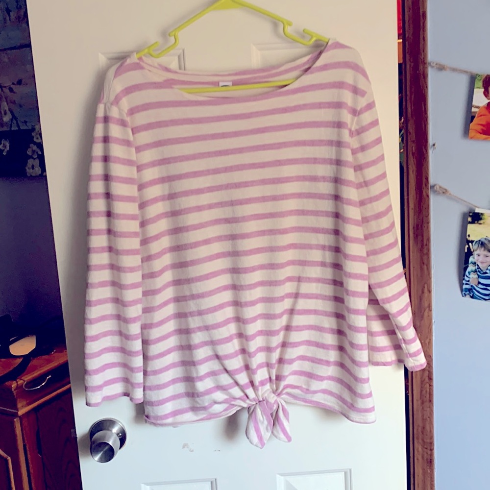 Old Navy stripped top